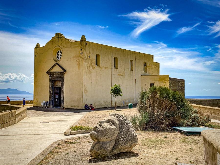 Casa Mika Hotel Procida Quarto foto